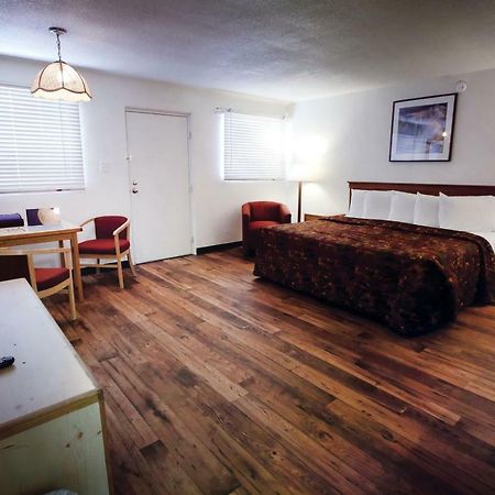 Spanish Trails Inn Дуранго Екстериор снимка