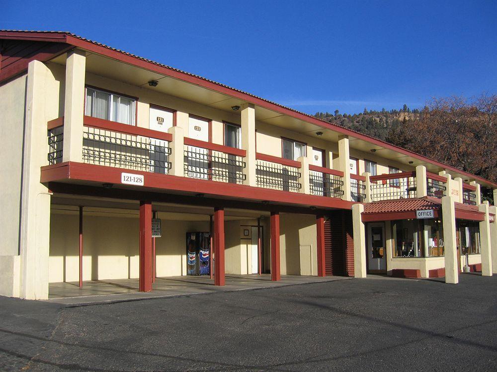 Spanish Trails Inn Дуранго Екстериор снимка