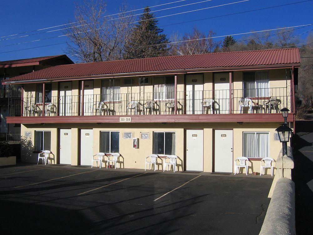 Spanish Trails Inn Дуранго Екстериор снимка