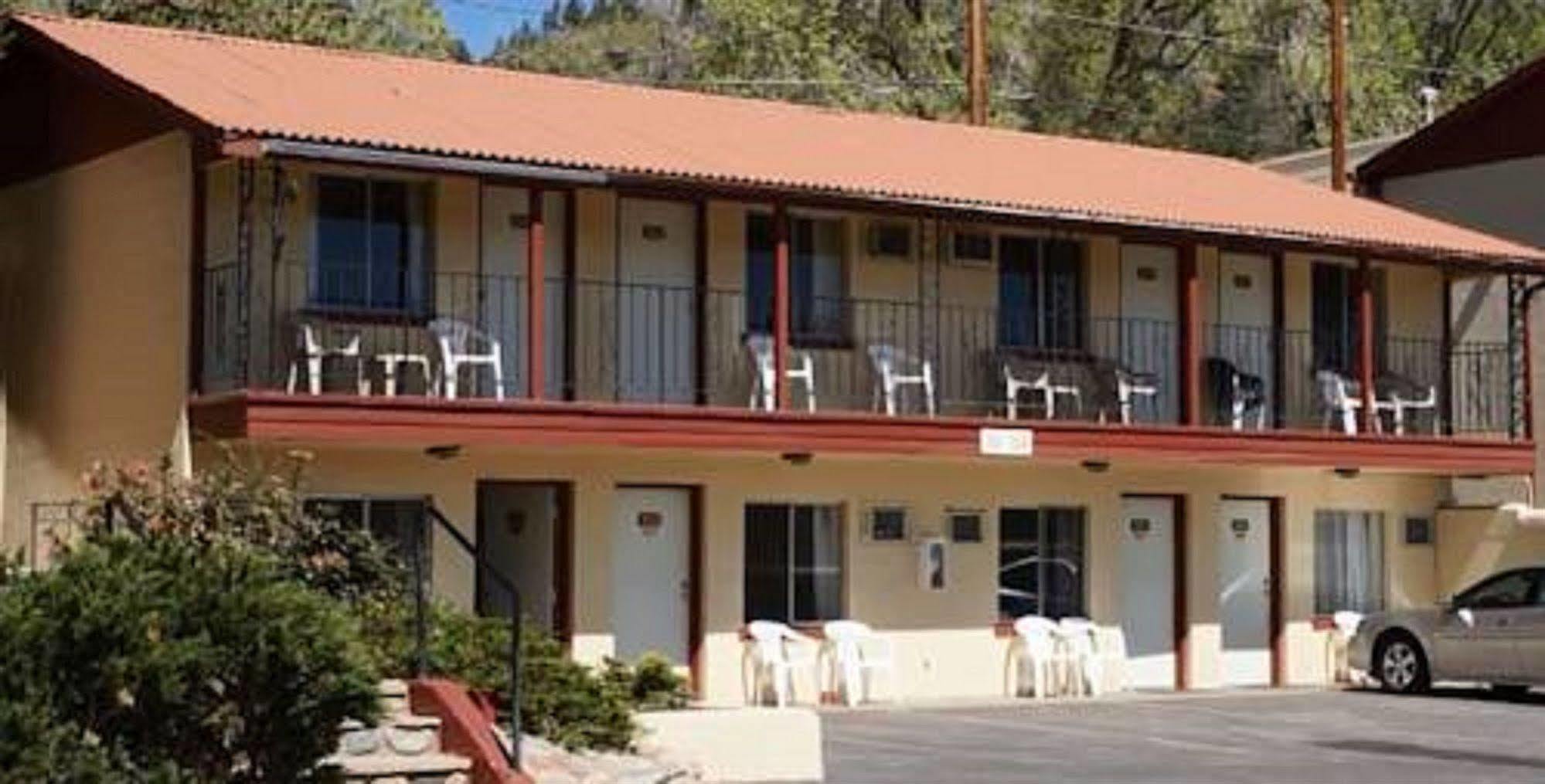 Spanish Trails Inn Дуранго Екстериор снимка